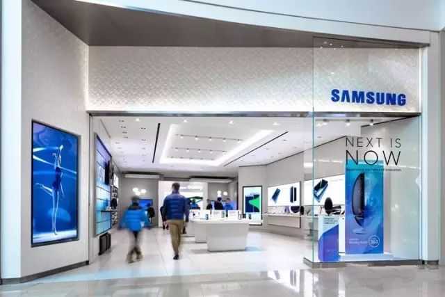 三星领世旗舰4_三星新款旗舰手机_三星专卖旗舰店